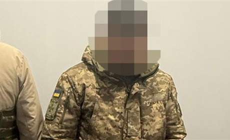 Прикордонник на Одещині щомісяця переправляв за кордон щонайменше 10 чоловіків