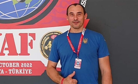 Срібна медаль Володимира Касьяненка: Герой 25-го Чемпіонату світу з пара арм-рестлінгу