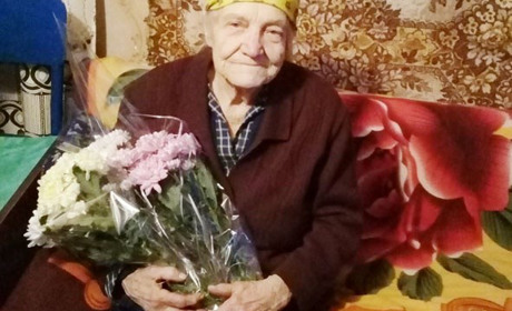 З 90-річним ювілеєм привітали корінну мешканку Гришиного