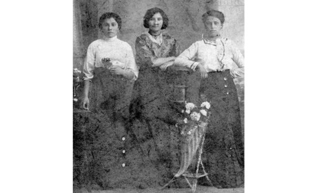 Шлюбна історія моєї бабусі