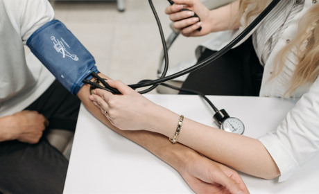 Вакансії для медиків: де і як працевлаштуватися в Сарненському районі