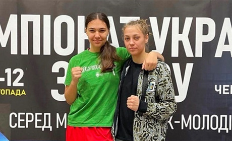 Славутчанки Оля Пилипчук та Аліна Правдива - призери Чемпіонату України з боксу