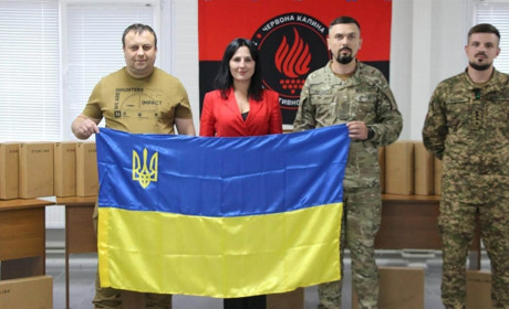 БОРЗОВА: ДОПОМАГАЄМО – ПЕРЕМАГАЄМО