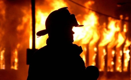 В житловому будинку на Звягельщині під час пожежі виявили тіло людини
