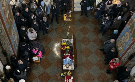 Був душею команди: у Києві попрощалися з медиком із Каховки