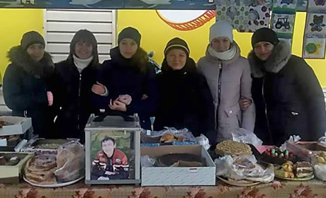 Група "Мамочки Петропавлівки" ініціювали проведення благодійного ярмарку