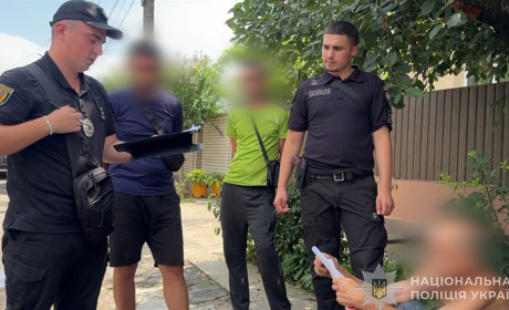 В Ізмаїлі чоловіка підозрюють у вбивстві знайомого: тіло знайшли на городі