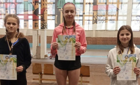Станіслав Олійник та Юлія Тіщенко здобули перемоги у відкритій першості з легкої атлетики