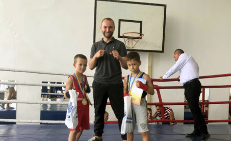 Павло Філіпчук підтримує спортивну молодь Херсонщини