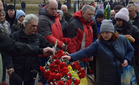 Шосткинщина провела в останню путь захисника Миколу Дубровного