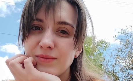 Людмила Старостюк зі Старокостянтинова створила зворушливе відео про місто та життя після війни