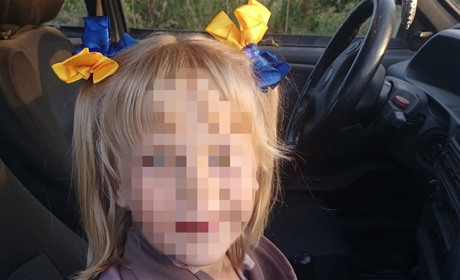 На Славутчині маленька дівчинка провела ніч у вбиральні