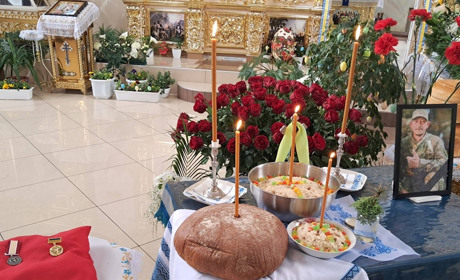 Чотири місяці рідні жили між надією і болем: Нетішин провів у засвіти Героя Володимира Баришнікова