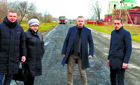 У Москаленках відремонтували дорогу