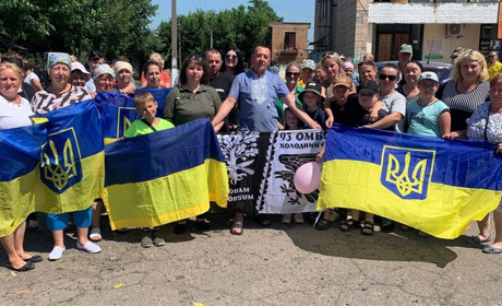 У Гайшині знову особлива подія: додому з полону повернувся односелець Анатолій Михайліченко