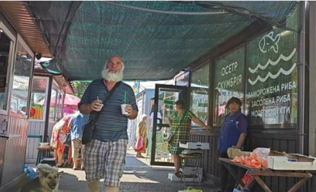 На Каховщині зачиняються магазини