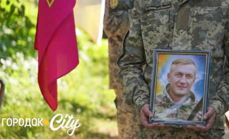 Загинув, захищаючи Батьківщину. У Великій Яромирці попрощалися із Героєм Сергієм Пігуновим