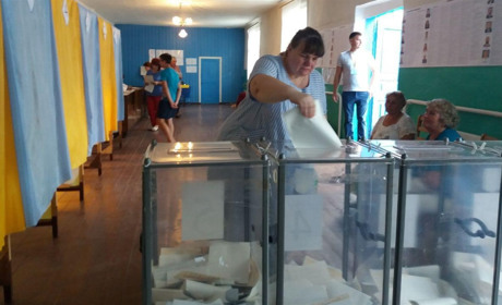 Українці можуть змінити виборчу адресу без прописки: як це зробити і що мають знати сватівчани