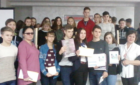 Молодь Покровська говорить «стоп» насильству                     