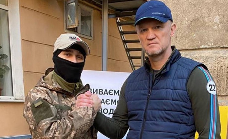 Южненці збирають кошти на бандеромобіль для ЗСУ