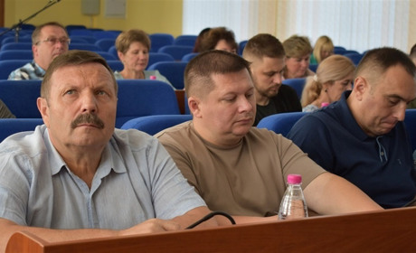 Які рішення ухвалили на черговому засіданні виконкому у Звягелі?