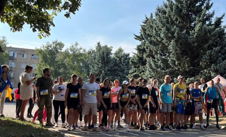 Як пройшов щорічний забіг "Шаную воїнів, біжу за Героїв України" у Краснограді