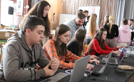 Технічна освіта — не тренд, а потреба часу: як ДонНТУ формує інженерне майбутнє України