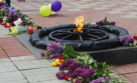 Пам’ятаємо і славимо: в Попасній відбувся урочистий мітинг до Дня Перемоги