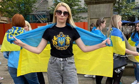 Бути з Україною навіть за тисячі кілометрів