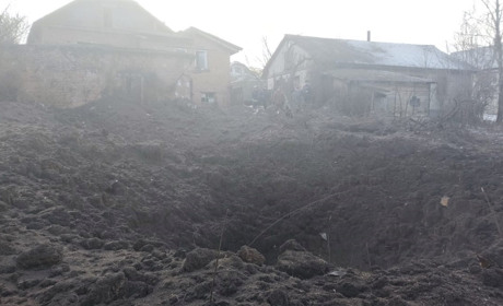 Росіяни вдарили по сусідньому Кролевцю ракетою та безпілотниками. Пошкоджено будинки