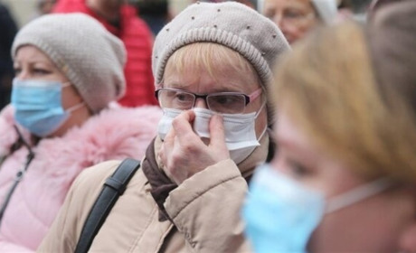 В області пpизупинили вaкцинaцiю