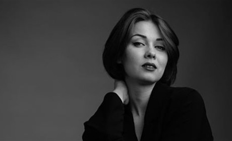 Світлана Кара стала переможницею фотоконкурсу від БарNews.City «Зимова красуня»