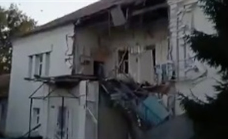 Ворог знову стріляв по Атинському інтернату. Поранено підопічних закладу