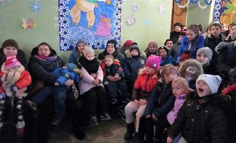 Діти з Золотого отримали подарунки з Німеччини