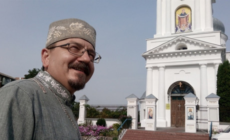 Шановний отче Михаїл, прийміть наші найщиріші вітання з Днем народження!