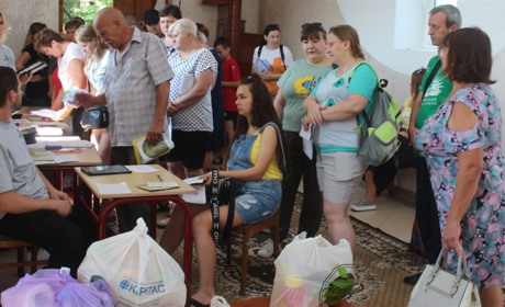 Волонтери з Благодійного Фонду «Карітас-Хмельницький УГКЦ» знову завітали на Городоччину