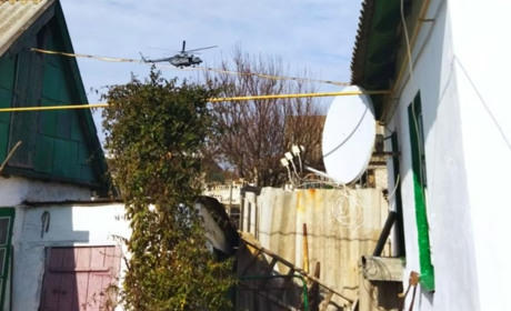 Завозили дрова і вивозили померлих: як живуть Козацьке і Веселе