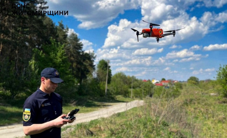65 пожеж в екосистемах Звягельщини від початку року: рятувальники дронами стежать за лісами і полями