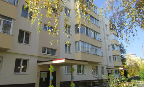  У Новограді презентували утеплений будинок