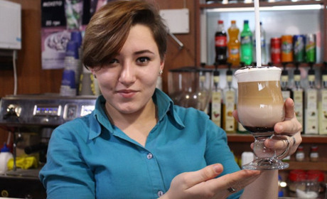 Медик за освітою має одинадцять рецептів авторської кави 