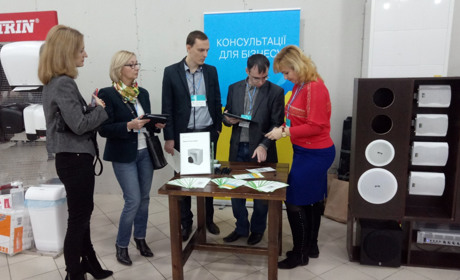 ПриватБанк представив смачні та корисні продукти на херсонському бізнес-форумі рестораторів*
