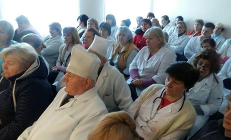 Медикам  району виплатять заборговані кошти