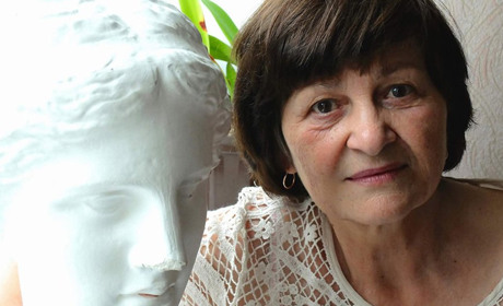 Художниця Ганна Стецька: досі пам’ятаю запах наточених олівців