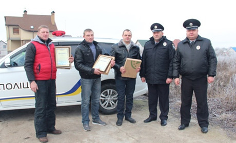 Новоград-волинці самостійно затримали гвалтівника дитини