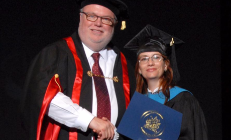 Переехали в Канаду — и новые соседи подарили машину