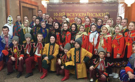 Новоградська "Веселка" виграла конкурс талантів "Твій шанс" у Луцьку