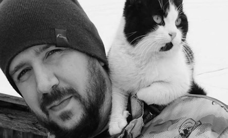 Закінчився конкурс «Березневі коти». Перемогли безпородні Льоша і Кузьма, які прибилися до подвір’я 