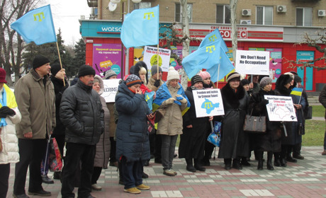 Когда в украинском Крыму выбирали российского президента, крымские татары вспоминали депортацию 1944