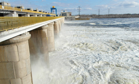 Повінь підвищила рівень води у Каховському водосховищі до 16 метрів