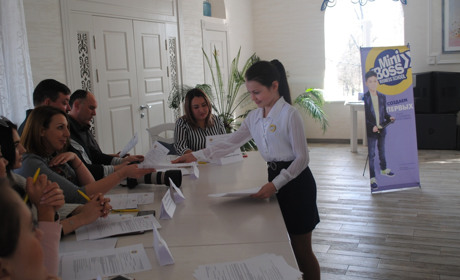 Бізнес-проекти від дітей: натуральні солодощі і мило з іграшкою